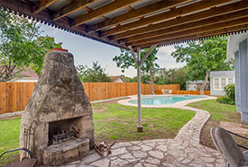 Fredericksburg Texas vacation rental house fire pit